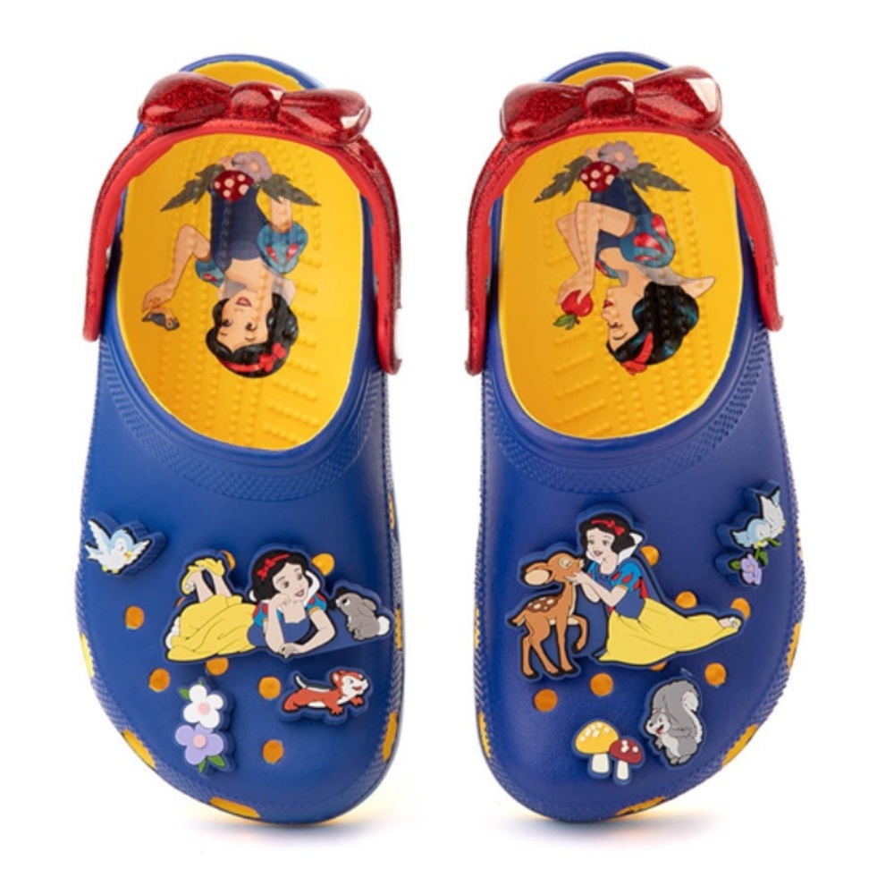 CROCS x DISNEY SNOW WHITE Clogs
